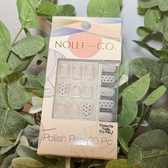 Other - Polish Pop 30 Pc Set - Black and White